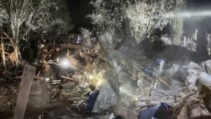 Un jurnalist Reuters, dispărut. Alți doi sunt răniți, după ce o rachetă a căzut asupra hotelului în care erau cazați VIDEO