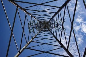 Vulnerabilitatea sistemului energetic, un punct slab al Israelului. ”Este greu să conduci o țară modernă fără electricitate”