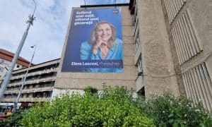 DOSAR PENAL! Lasconi, campanie ilegală pe bloc – 60m.ro