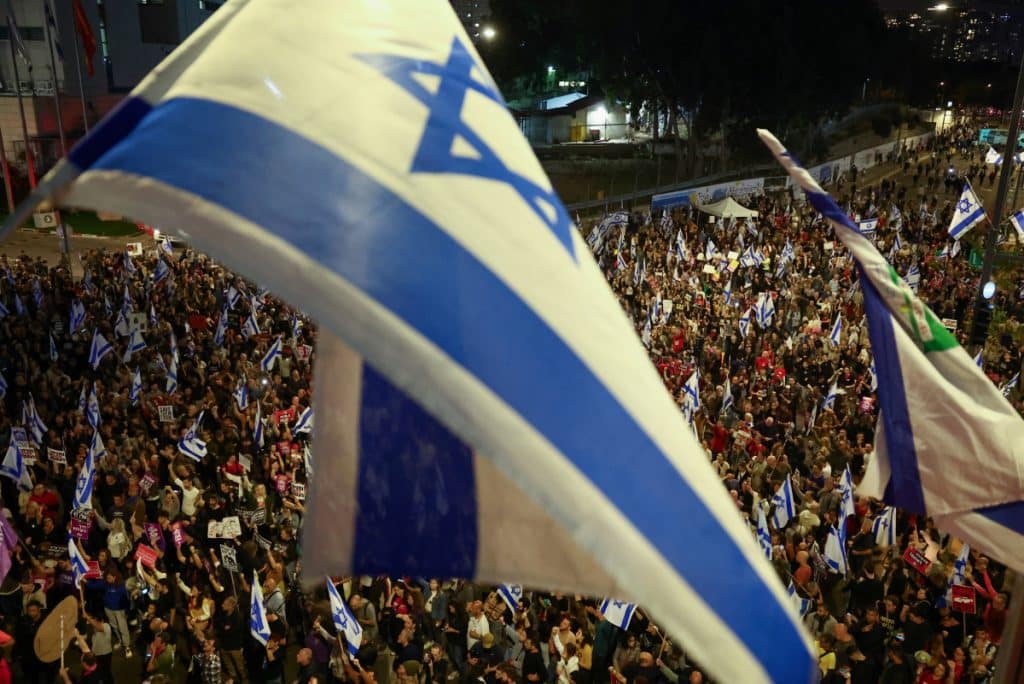 Proteste masive în Israel împotriva lui Netanyahu, după uciderea celor 6 ostatici: Populația cere un acord cu Gaza. Se anunță grevă generală