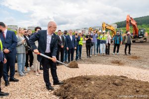 O rușine pentru oraș! Emil Boc, primarul de decenii al Clujului, a administrat defectuos proiectul pentru metrou şi a pierdut banii din PNRR – 60m.ro