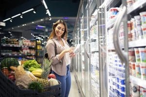 Idee inedită într-un supermarket. Ce fac oamenii pentru a arăta că sunt disponibili pentru flirt / video