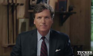 Tucker Carlson vine în România să-l susțină pe Călin Georgescu – 60m.ro