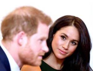 Momentul în care Regina Elisabeta a mustrat-o aspru pe Meghan Markle. Ducesa de Sussex spusese ceva total nepotrivit