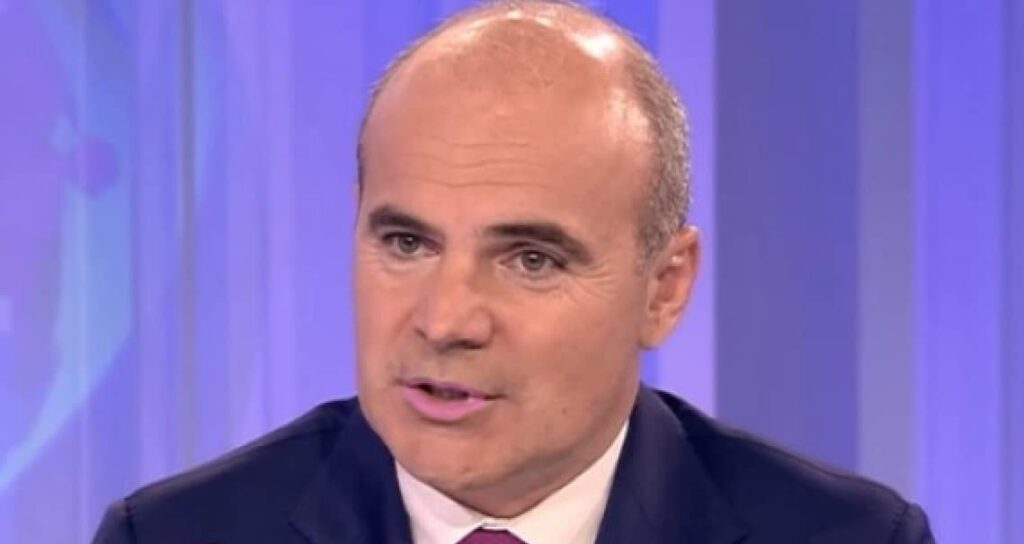 Scandal în ședința PNL – Bolojan i-a cerut demisia clovnului Rareș Bogdan – 60m.ro