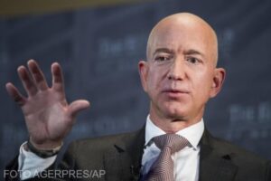 Bezos s-a alăturat lui Zuckerberg și Musk în valul pro-Trump. Miliardarul Amazon l-a lăudat pe președintele ales și i-a promis „sprijin”