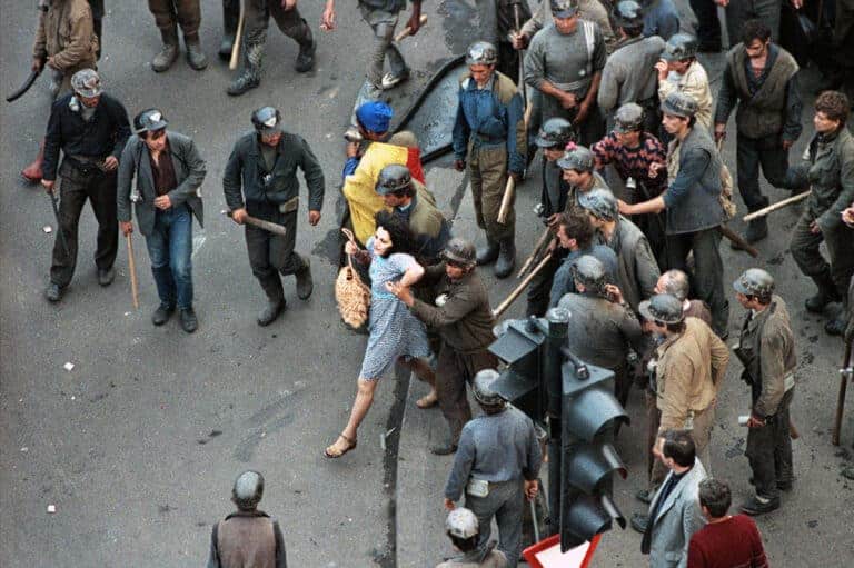 Mai e puțin pînă la un nou 13-15 iunie – 60m.ro