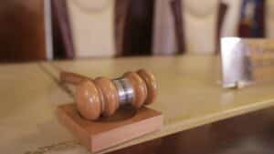 Judecător român: Indiscutabil, nu era rolul CCR să elimine candidați și să oprească alegerile. Este ceva monstruos la mijloc – 60m.ro