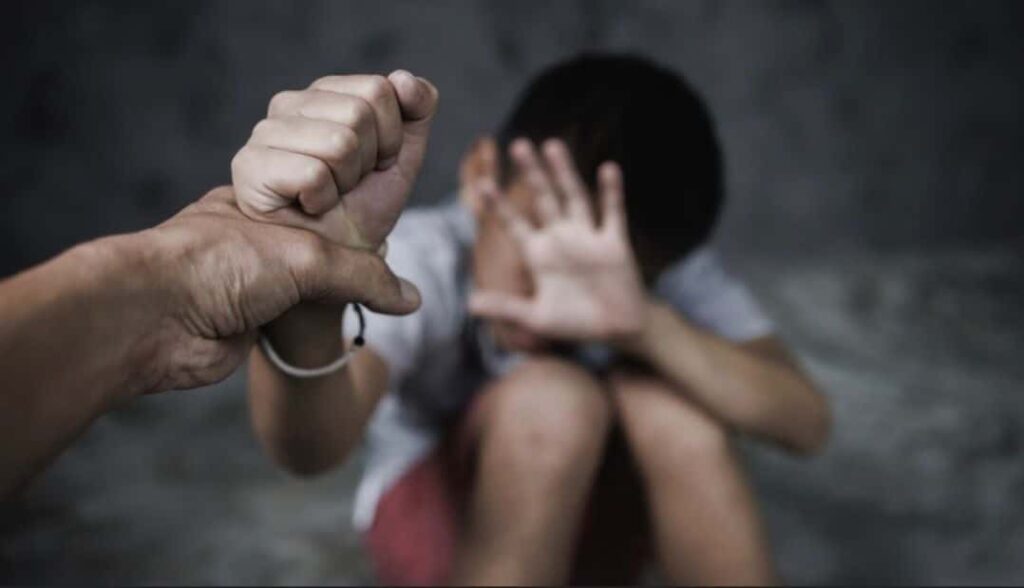 Românii sunt speriați că acum se va face trafic de persoane și droguri fără limite – 60m.ro