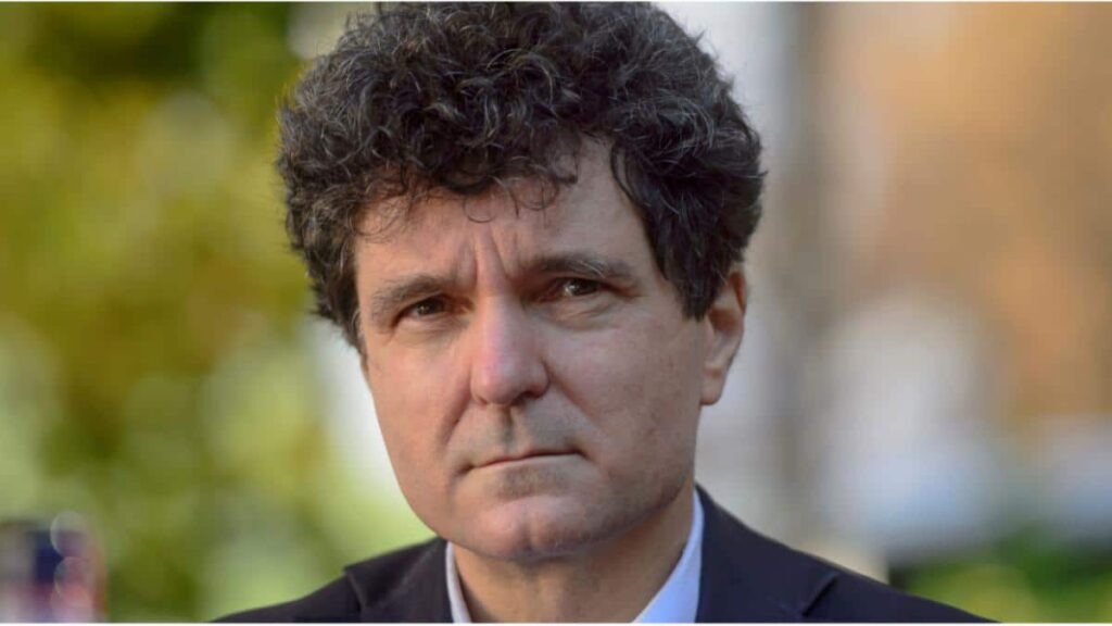 Nicușor Dan își anunță sprijinul pentru Ucraina și pentru căsătoriile gay – 60m.ro