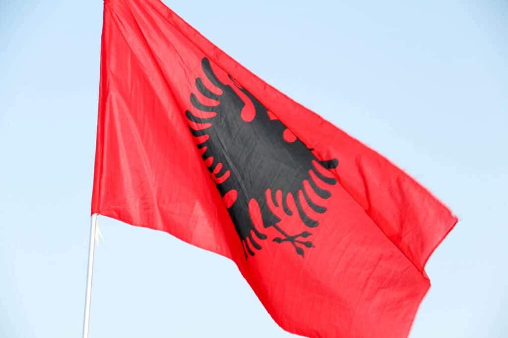 Grecia condiționează sprijinul pentru aderarea Albaniei la UE de respectarea drepturilor minorității grecești