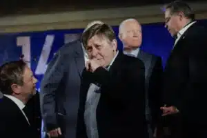 Dacă vine PNL cu Antonescu, să vină și PSD cu Năstase! 35 de ani de eșecuri politice! – 60m.ro