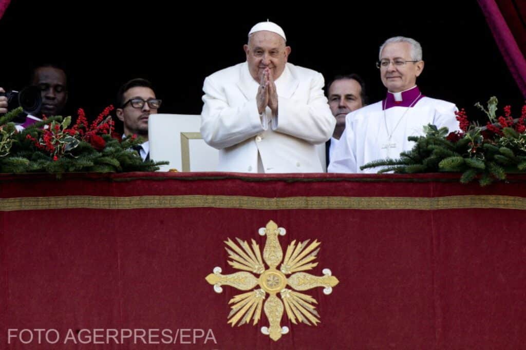 Papa Francisc a dat binecuvântarea „Urbi et Orbi” și a reflectat asupra conflictelor din lume: „Lăsați armele să tacă în Ucraina martirizată”