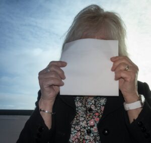 ”Miracolul de Crăciun”, felicitarea care le dă speranță, de aproape opt decenii: Este încă în putere