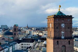 Țara care a prins Germania pe picior greșit și răstoarnă industria auto europeană