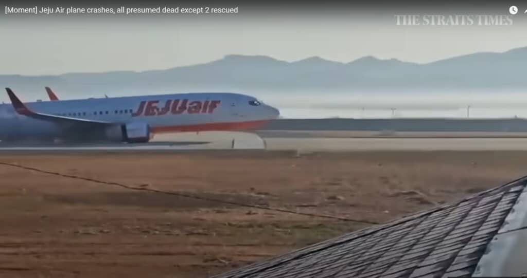 Avion prăbușit în Coreea de Sud. Rudele sosesc disperate la aeroport: „Mi-am pierdut toată familia” 