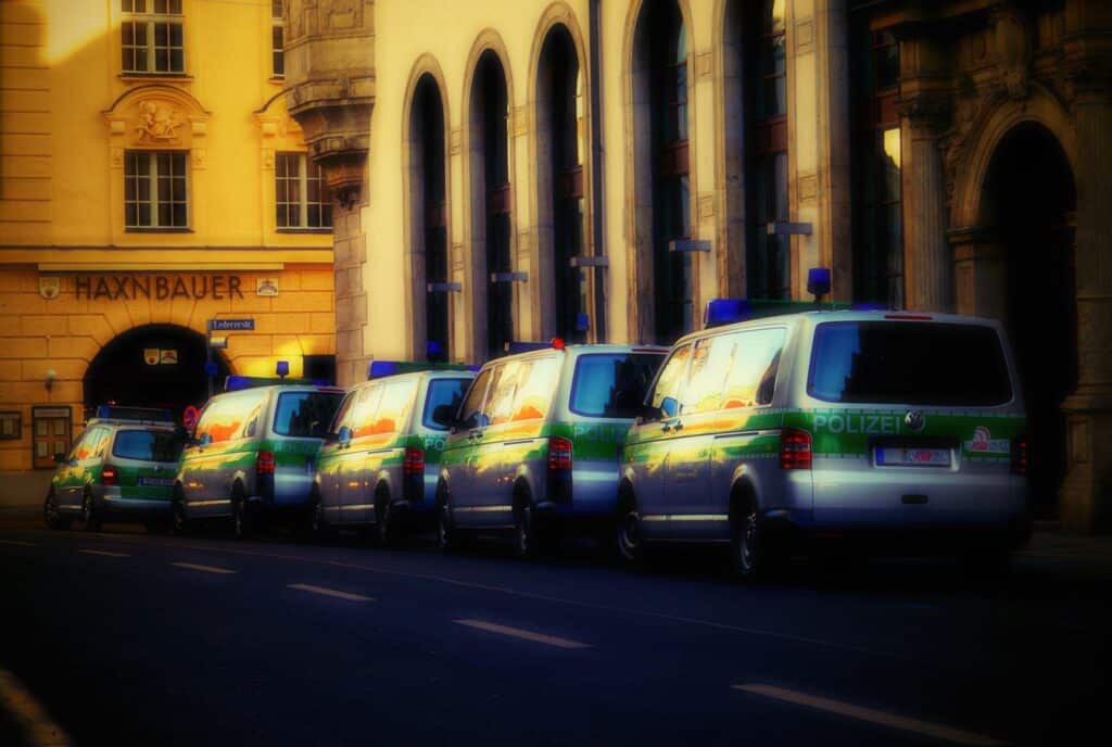 Explozie în faţa unei secţii de poliţie din Berlin