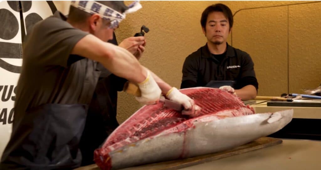 Cu cât a fost vândut un ton roșu în Japonia? Suma este COLOSALĂ