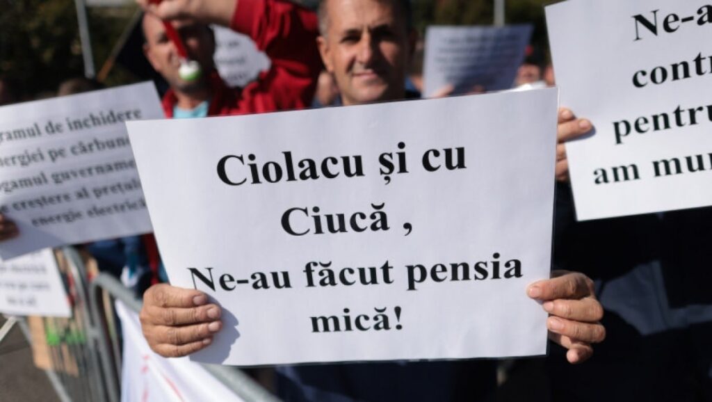 Povestea lui Vasile din Vaslui: o viață de sacrificii pentru 1500 de lei pensie. Iohannis se pregătește de o pensie specială uriașă – 60m.ro