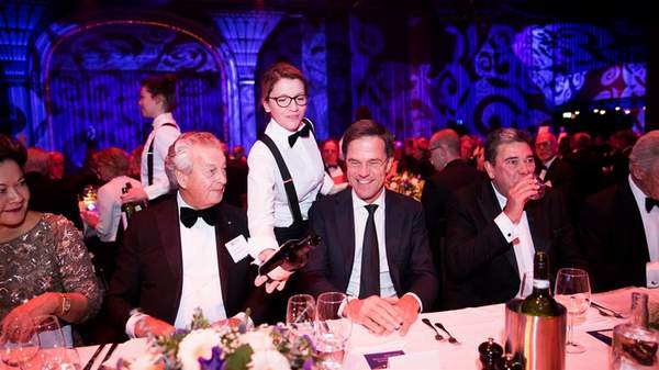 Șeful NATO, Mark Rutte: Pot fi luaţi bani de la pensii şi daţi pentru înarmare – 60m.ro