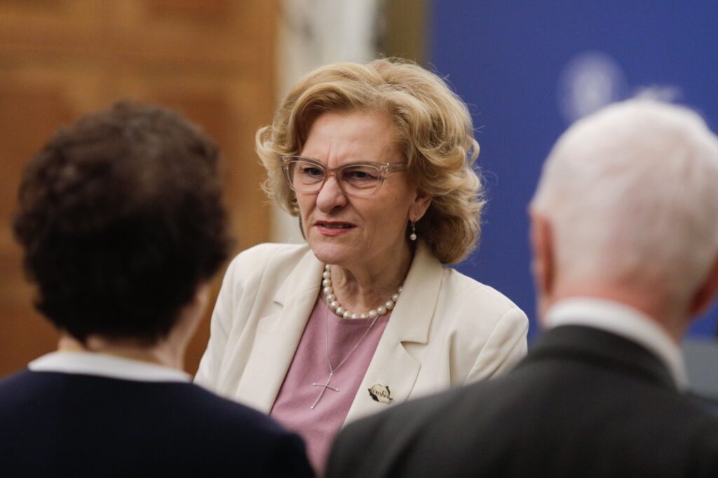 Maria Grapini și alți 29 de europarlamentari cer ONU să renunţe la agenți pentru refugiații palestinieni