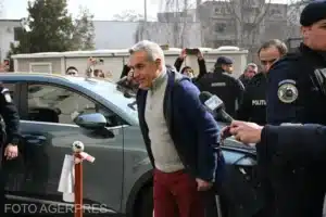 De ce îl acuză mafia sistemului pe Călin Georgescu!? Reacții la cald – 60m.ro