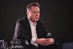 Suma uriașă pe care o câștigă avocatul lui Elon Musk pe oră