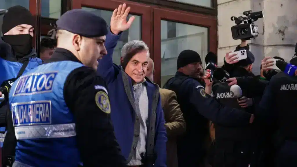 Mircea Popescu: Călin Georgescu și procesul – revenirea României la stalinism – 60m.ro