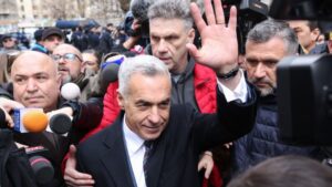 Călin Georgescu: Avem nevoie să fie pace în Ucraina. România trebuie să fie departe de război, nu trebuie să fim implicaţi – 60m.ro