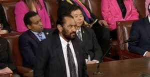 Cine este congresmanul scos din sală de sergentul de arme, în timpul discursului lui Trump în fața Congresului SUA – VIDEO