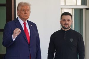 SUA ar putea relua ajutorul militar pentru Ucraina. Ce condiții îi pune Trump lui Zelenski