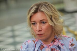 Rusia spune că Macron e rupt de realitate, după comentariile privitoare la protecția nucleară a Europei