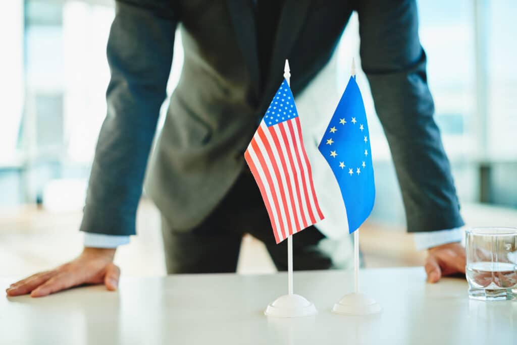 UE vrea să cumpere mai mult armament european pentru a scădea dependența de SUA
