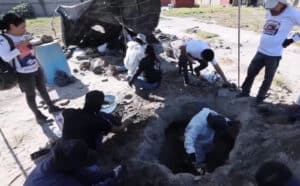 Descoperire macabră la o fermă, despre care se crede că e un „lagăr al morții”. Sute de oameni ar fi fost răpiți, uciși și făcuți să dispară – VIDEO