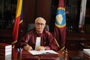 Zegrean: Într-o democraţie, alegerile se câştigă la urne, nu la judecătorie – 60m.ro