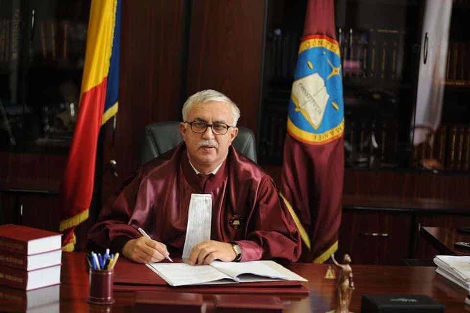 Zegrean: Într-o democraţie, alegerile se câştigă la urne, nu la judecătorie – 60m.ro