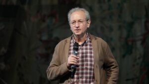 Dan Puric: „România a trecut printr-un mare pericol – era cât pe aici să fie normală” – 60m.ro