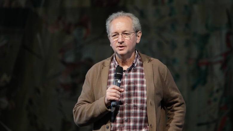 Dan Puric: „România a trecut printr-un mare pericol – era cât pe aici să fie normală” – 60m.ro