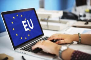 UE a publicat harta rețelelor de dezinformare ale Chinei și Rusiei