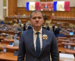 Valeriu Munteanu (AUR): „Fântâna Albă este Katyn-ul românesc. Nu vom uita” – 60m.ro