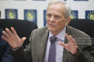 Theodor Stolojan vrea creșterea taxelor și impozitelor – 60m.ro