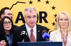 Senator-AUR-Petrisor-Peiu-1-2048x1344