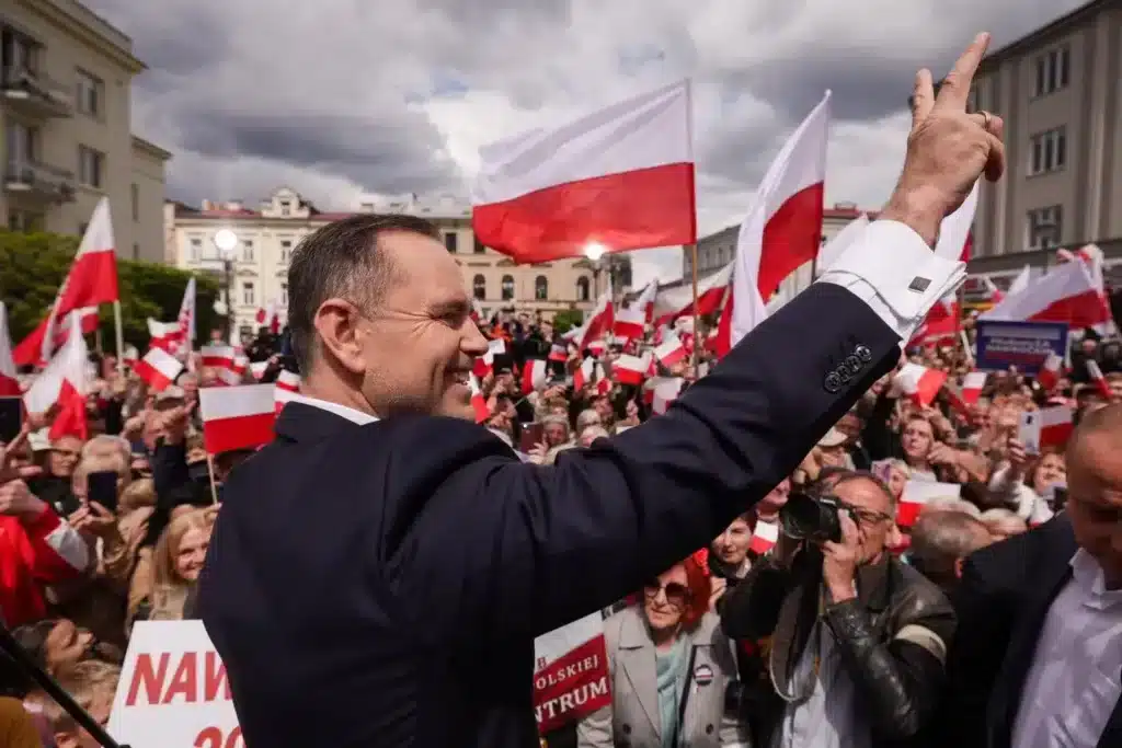 Ce înseamnă să n-ai frați moldoveni cu pașaport polonezi! Situația ar fi fost ca și rezolvată doar că… nu e! Ghinon! – 60m.ro