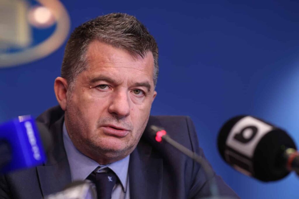 Club Feroviar: Statul român, chiriaș indirect al șefului CFR Călători Traian Preoteasa în Dubai, printr-un fost ziarist – 60m.ro