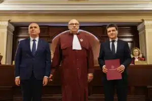 AUR depune moțiune de cenzură împotriva guvernului Bolojan – 60m.ro