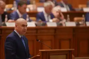 Proeuropenii au legiferat jaful asupra românilor – 60m.ro