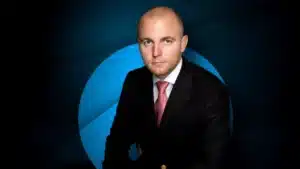 Andrei Gușă (AUR): „Guvernul antiromânesc Bolojan ocrotește cartelul jocurilor de noroc: lobby, mită sau ambele?” – 60m.ro