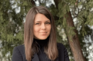 Șefa de cabinet a lui Bolojan a păpat din banii publici în Consilii de Administrație – 60m.ro