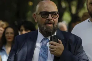 Piedone, executat de Bolojan: dosarul DNA, pretext pentru demitere – 60m.ro