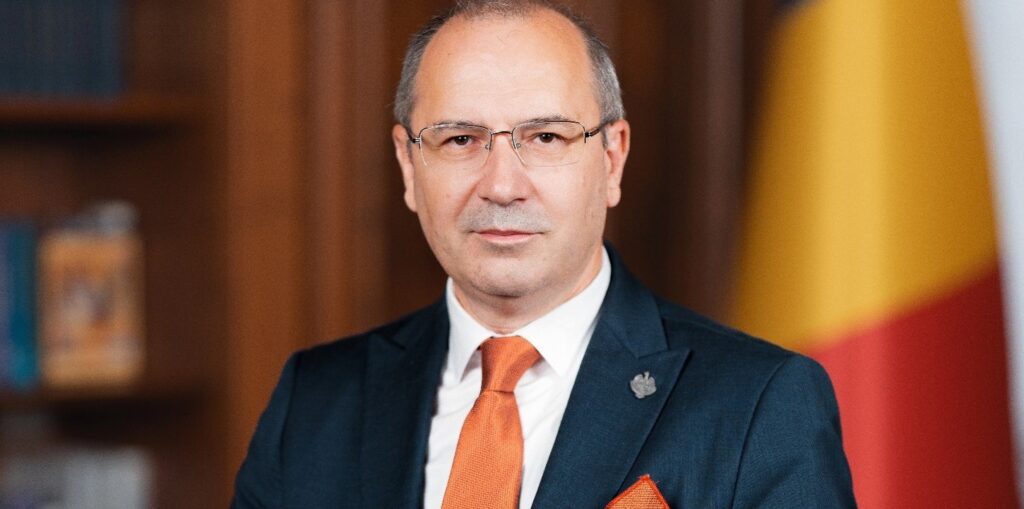 530609767_2430511593991844_1494573809923186883_n